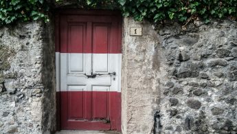 Porte numéro 1
